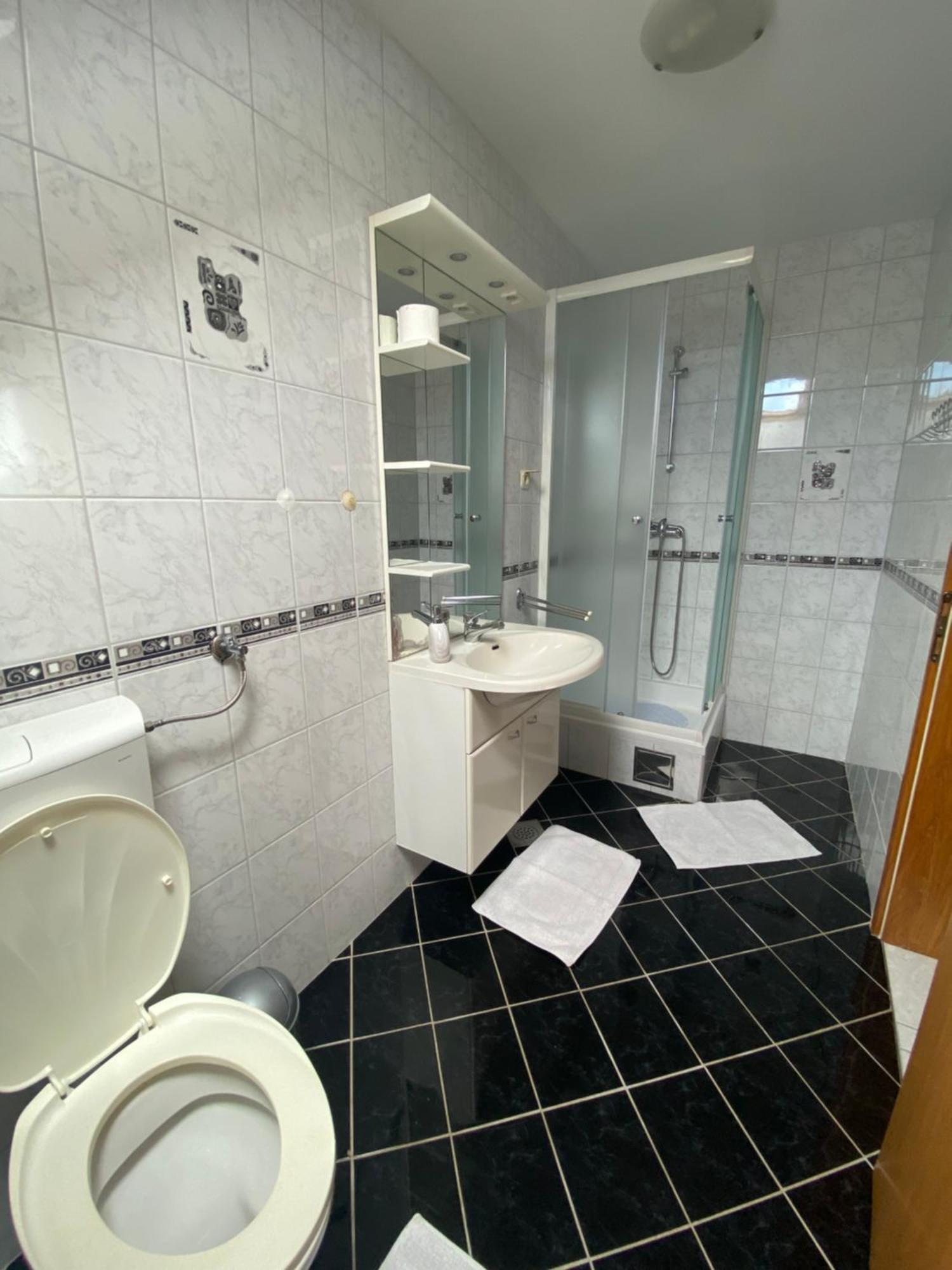 Guesthouse Magdalena Раковица Екстериор снимка