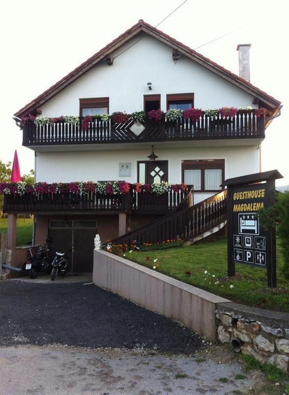 Guesthouse Magdalena Раковица Екстериор снимка